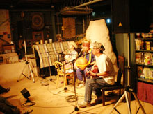 �_�Ƌ���̖�̉��@��̂��b�A���r���g�����̃��C�u