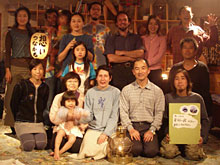 ��˕v�Ȃ̘b�𕷂��݂�ȁA�W�܂��Ă��ꂽ�݂�ȁi�q�ǂ��͊O�ł͂��Ⴂ�ł���j