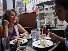 �u�X�P�P�O�����h�[���ɏW���v�̃`���V�A�W���b�L�[�ƃ`�[�Y�P�[�L