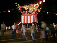 ��R�̐l�œ��키�����̖�A�ЊL�̖~�x��