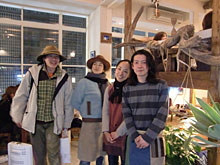 ���J�t�F�@�X�e�C�n�b�s�[�@�ɂāB