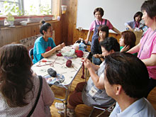 �w�҂݃��[�N�V���b�v�A�}�t�B�����肪�Ƃ�