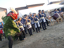 �匴�ł̐����o���A���q�U��