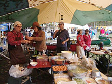 �X�̒��̉ƁA�������i