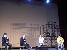 �o�X�̗l�q�A�g�[�N�̗l�q