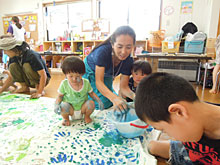 �傫�ȊG���݂�Ȃŕ`��