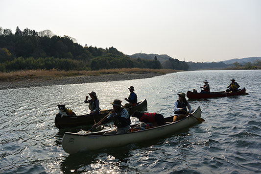 �h���[���L�����v