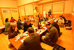 �׋���̗l�q