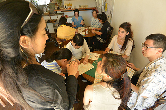 �J�����_�[��Ԃ���