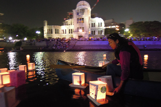 �L�����a�L�O���E���ė���