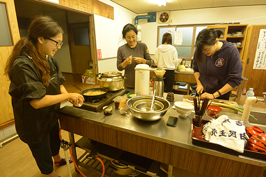 �������P�Z���^�[���̕��i