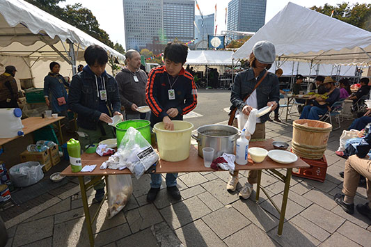 �y�ƕ��a�̍ՓT2015�y�����H��_�f�B�b�V�������[�X