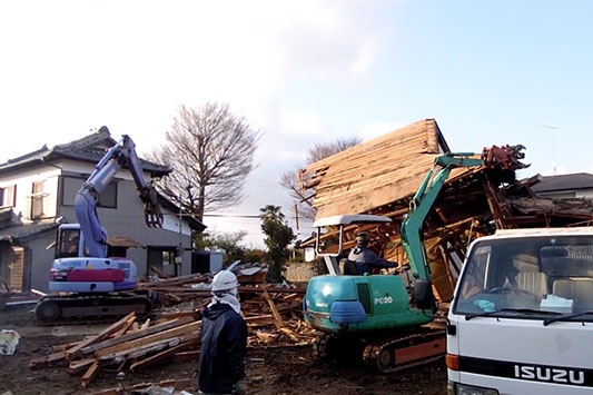 解体作業 常総市