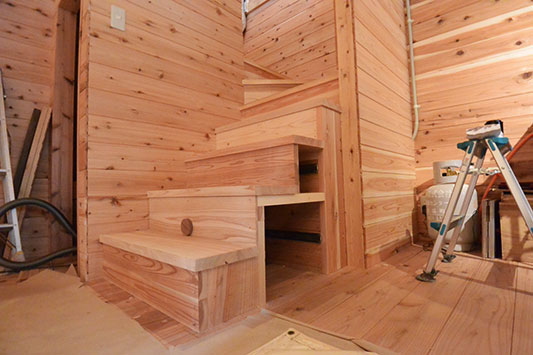 �K�i���̃X�y�[�X��L���ɁB