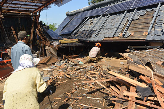 �v�钬�A���_�Ƒ��ƌ���