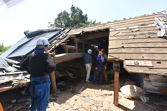 �v�钬�A���_�Ƒ��ƌ���