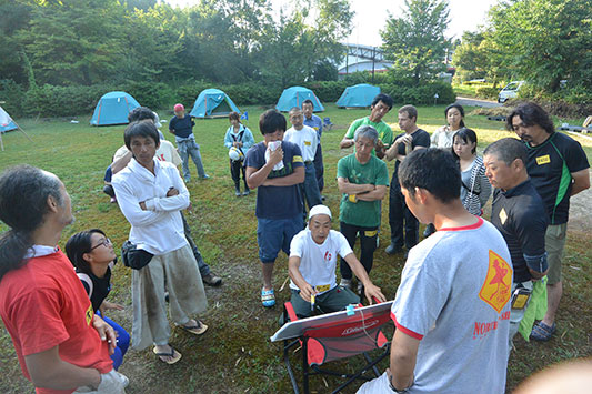 朝のミーティング風景