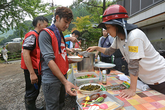 �J���[���C�X�����`