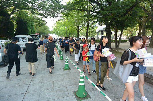 ���ė����̂��߂ɂ݂�ȕ���ł��܂��B