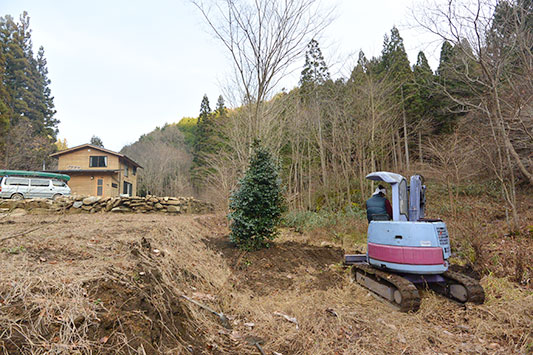 �c�o�L�A��