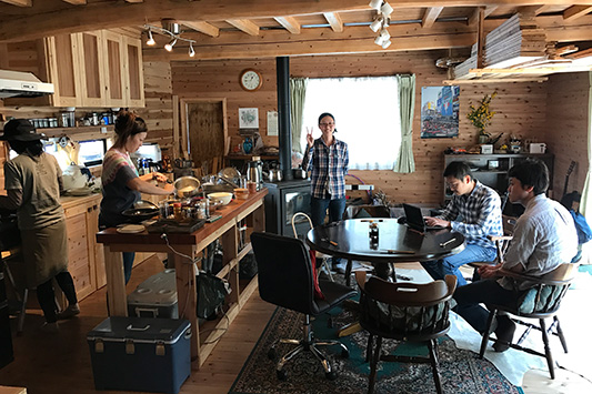 ��؂���A�g������