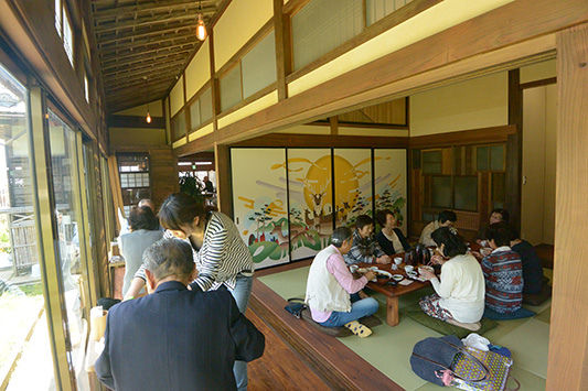 IBUKI�X���̗l�q