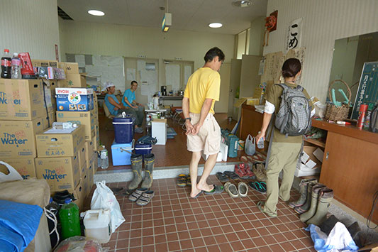 �x�[�X�̕��i