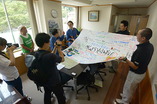 �푍�s����̃��b�Z�[�W�𑺒���