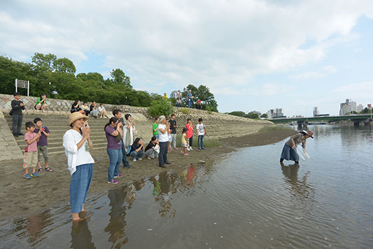 �쉈���Ńf�X�N���[�N