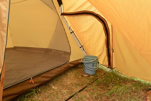 �e���g�Ƀo�P�c