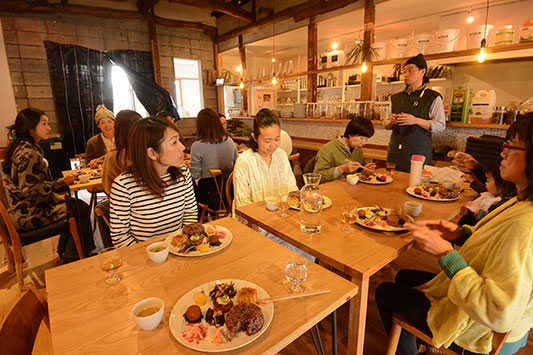 HIKARI SHOKUDO����̃����`