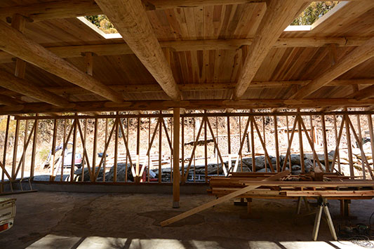 �H�[�ǂɊԒ��Ƌ،���������