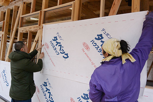 �h���h���V�[�g�͂܂�ōL��