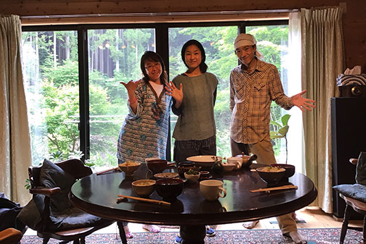 �����藈���F�l