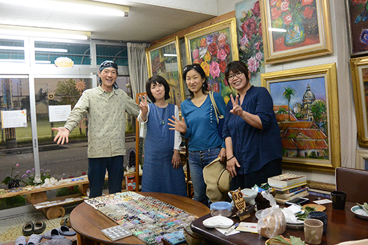 �X�g�[���V���b�v����