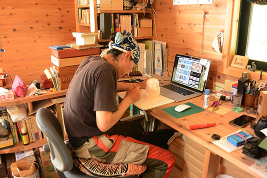 �͂���ߌ��̃J�����_�[�̐��앗�i