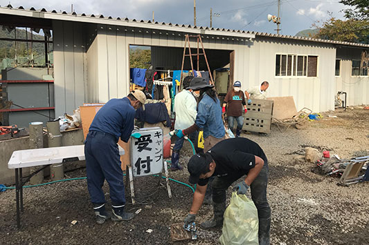 �L�����v����Ȃ�