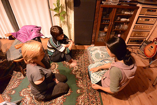 ���J����ƃA�L�����