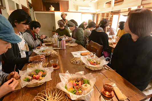 ����������V�����O