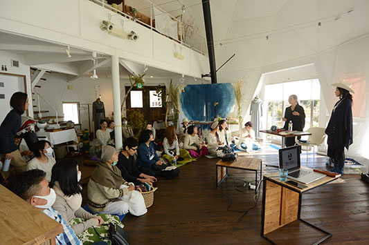 ���g���C�[�O��