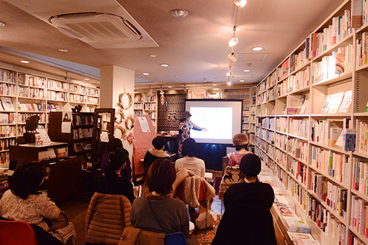 �u�b�N�N���u��