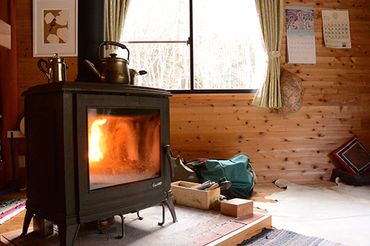 �����̗l�q