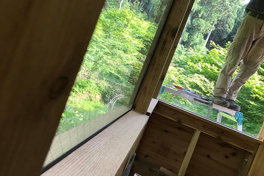 �K���X���͂߂�