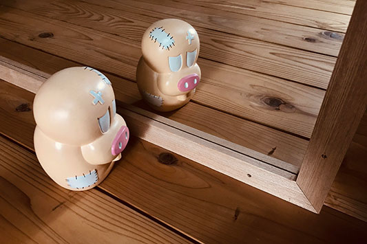 ���ɉf��q���E�^���c�M