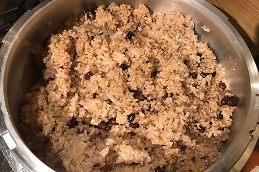 �y�f����