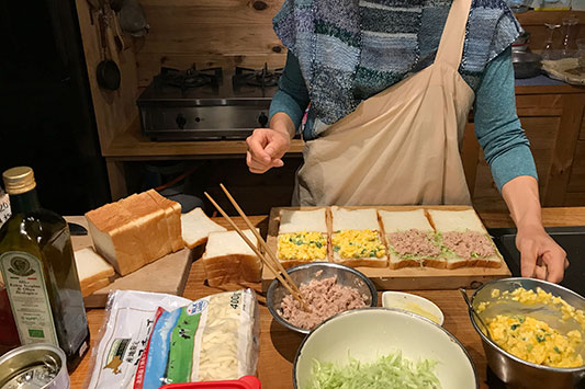 �T���h�C�b�`�����