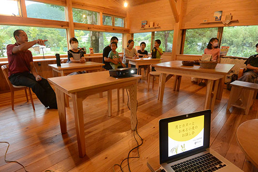 ���ƃJ�k�[�Ƃ��ĂƏ����̂��b����