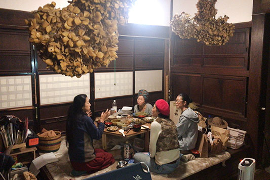 �����Ђ�