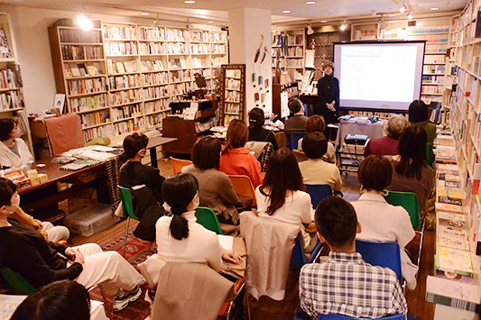 ����݂̂��b��u�b�N�N���u��