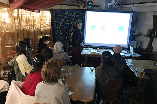 ���ꉮ����ɂĂ��b��